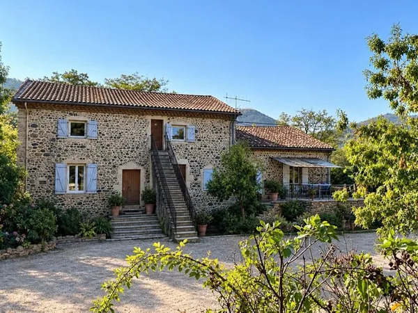 Immeuble de rapport 15 pièces 333 m²