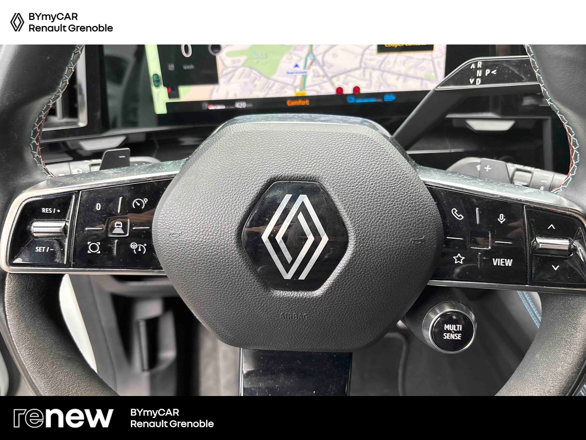 Renault Austral E-Tech hybrid 200 — photo 18