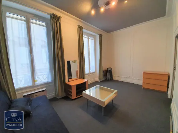 Studio 1 pièce 24 m²