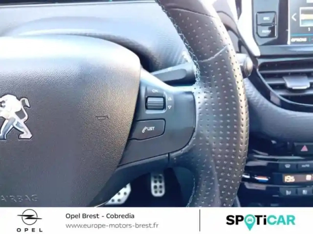 Peugeot 2008 1.2 puretech 110ch crossway s&amp;s eat6 — photo 10