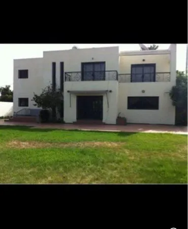 Belle villa dans un quartier exceptionnel