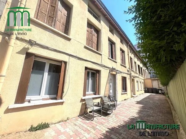 Immeuble de rapport 266,44 m² carrez (5 appartements) avec cour - saint-etienne carnot / jean jaures