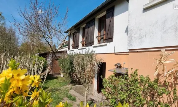 Maison 8 pièces 176 m²
