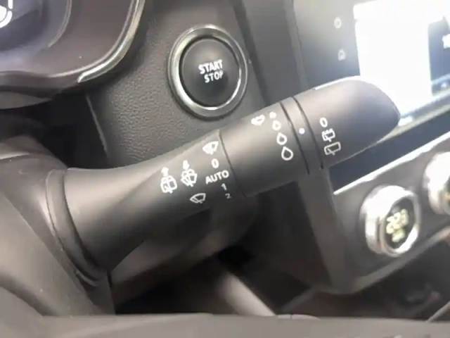 Renault Kadjar blue dci 115 edc — photo 46