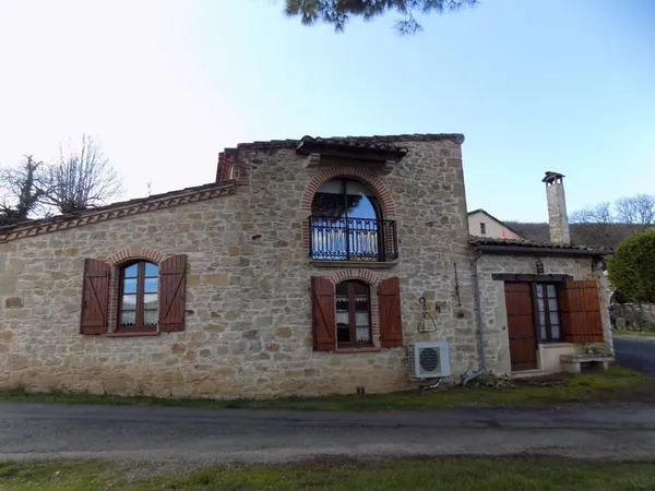 Immobilier Tarn : Maison de 155 m² de Sh , 2 Chambres et peites dépendances sur terrain de 5600 m² e