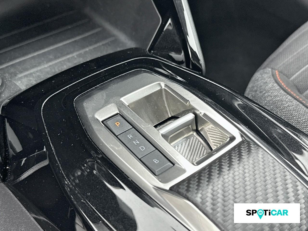 Peugeot 208 e-208 136ch active pack — photo 14