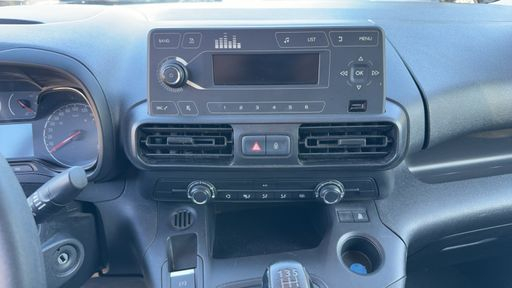 Opel Combo 1.5 CDTi 102 - Cargo Pack Clim – 2019 – 44689 km – Diesel – Boîte Manuelle — photo 34