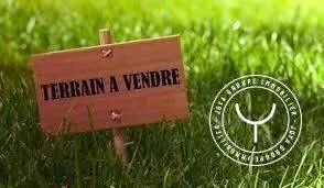 Terrain 400 m²