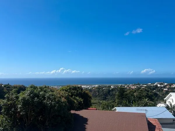 à vendre - t3 duplex avec vue mer, varangue & piscine - la bretagne