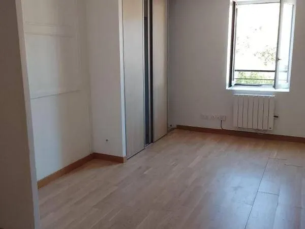 Studio 1 pièce 24 m²