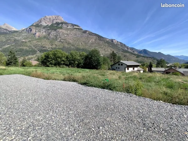 Terrain 581 m² L'Argentière-la-Bessée