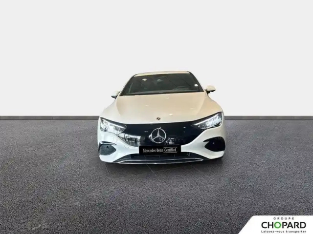 Mercedes Eqe 300 — photo 4