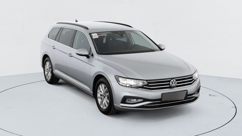 Volkswagen Passat SW — photo 12