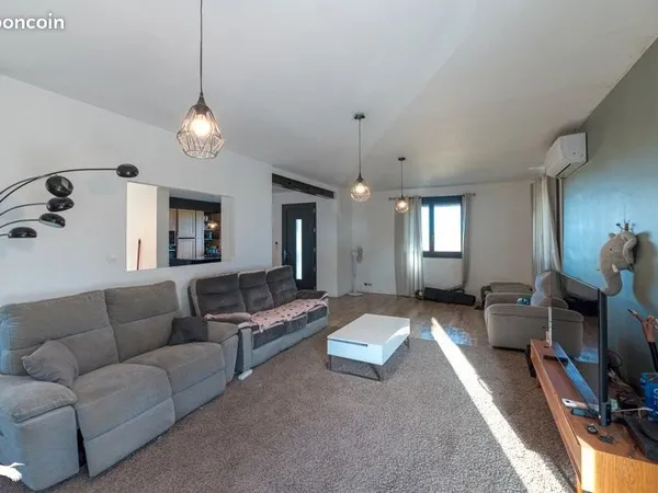 Maison 4 pièces 130 m²