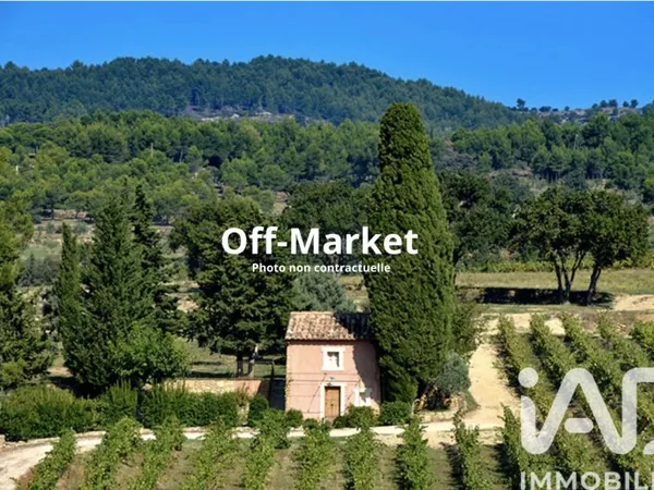 Maison 11 pièces 482 m²
