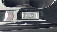 Peugeot 2008 1.2 PureTech 130ch S&S GT EAT8 — photo 17