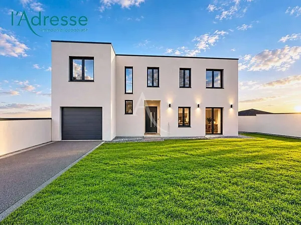 Maison 6 pièces 220 m²