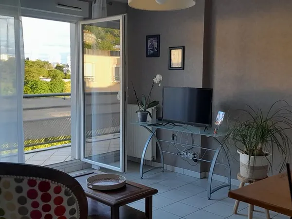 Appartement 50m2 avec balcon et garage