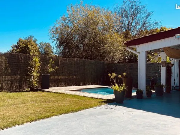 Appartement * 4 pièces * piscine