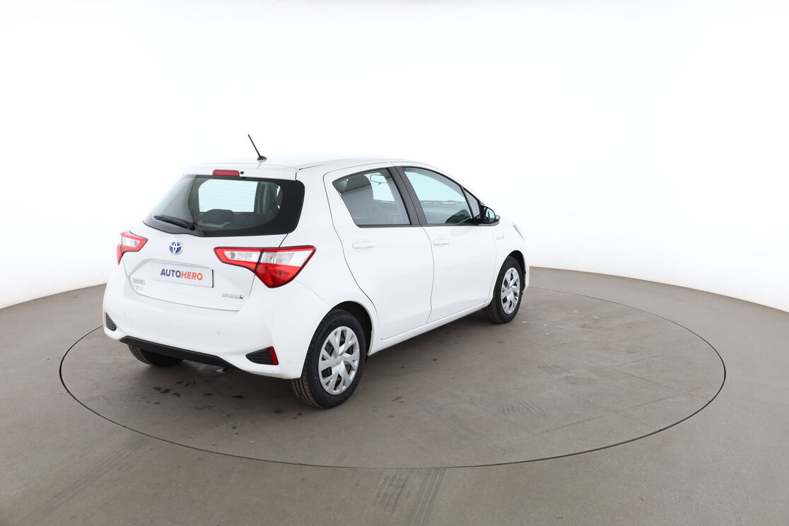 Toyota Yaris 1.5 Hybrid France — photo 5