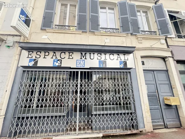 Local commercial 90 m² Montluçon