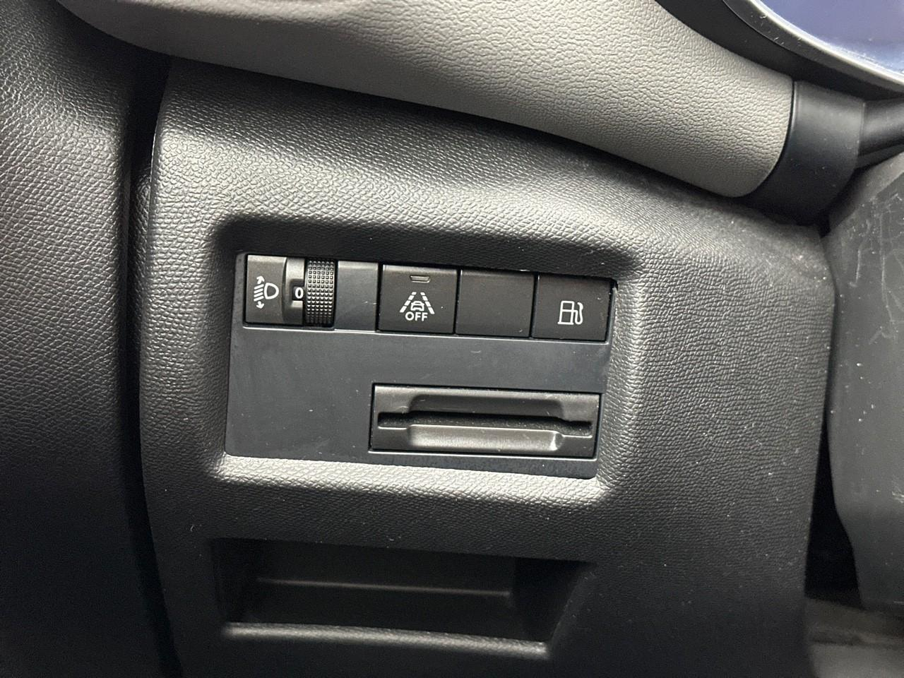 Citroën C5 Aircross hybride rechargeable 225 s&s e-eat8 business — photo 16
