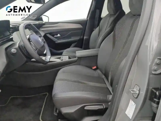 Peugeot 308 hybrid 145 e-dcs6 — photo 9