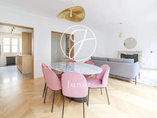 Paris 16e - RUE PERGOLÈSE / FOCH - Appartement meublé à louer - 5 pièces - 98,05m² Carrez - 3 chambr