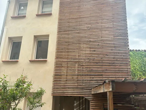 GRAND STUDIO MEUBLÉ 27 m² - SAINT-SERNIN / CAPITOLE - DERNIER ÉTAGE - TRÈS CALME
