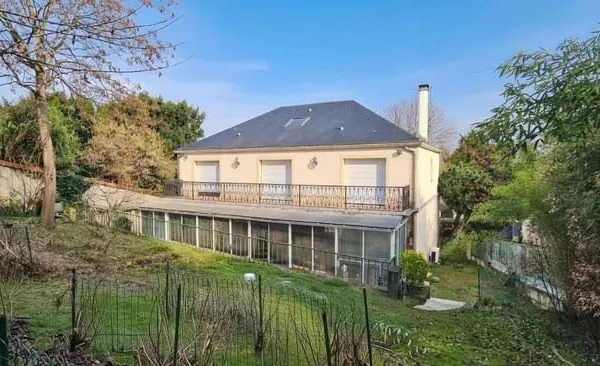 Maison 12 pièces 358 m²