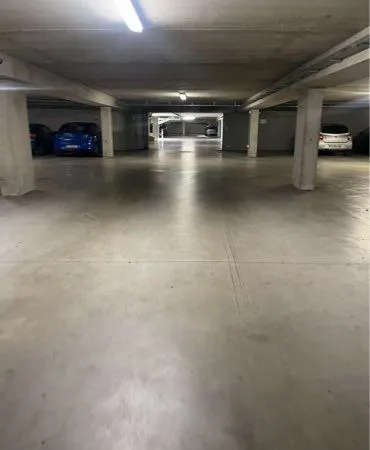 Place de Parking à Louer - Proche Gare Reims Centre et Reims Arena