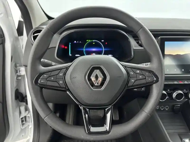 Renault Zoé zoe r110 - 22b — photo 23