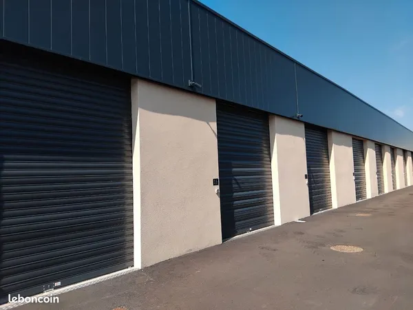 Box / garage de 60m2