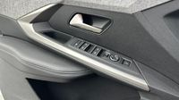 Peugeot 3008 Electrique 210ch Batterie 73 kWh GT — photo 16