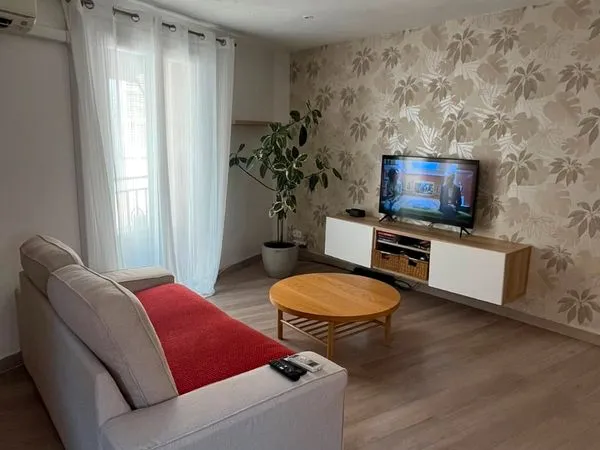 Appartement lumineux 2 pièces - centre ville de la Valette du Var (45m²)