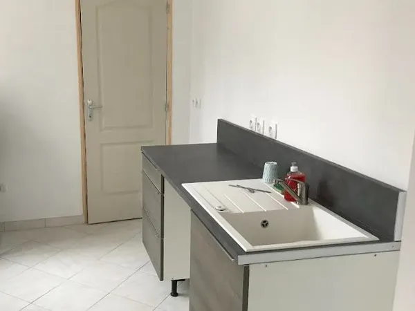 WIGNEHIES Belle maison T4 centre village rénovée