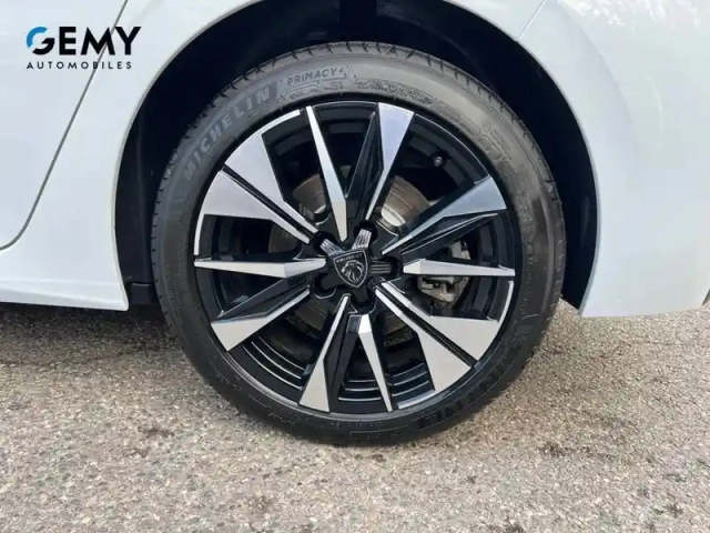 Peugeot 308 plug-in hybrid 195 ch e-dcs7 — photo 11