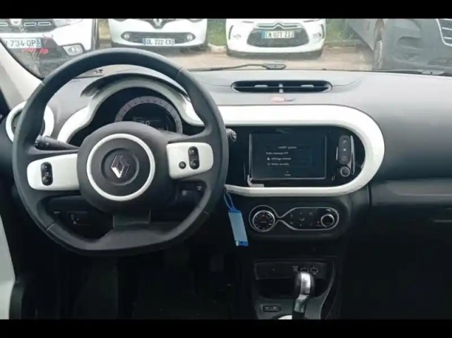 Renault Twingo e-tech electric equilibre r80 achat intégral — photo 3