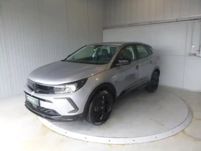 Opel Grandland 1.2 turbo 130ch gs bva8 — photo 1