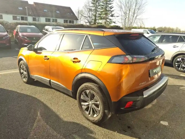 Peugeot 2008 puretech 100 s&amp;s bvm6 — photo 18