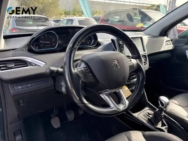 Peugeot 2008 1.6 bluehdi 120ch s&amp;s bvm6 — photo 54