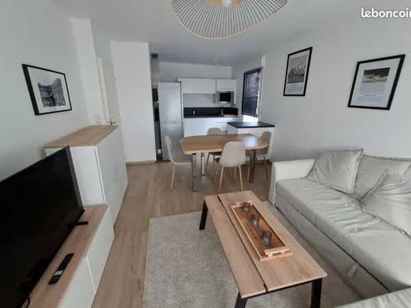 Appartement T2 lumineux 42 m² — Quimper Place Saint-Mathieu