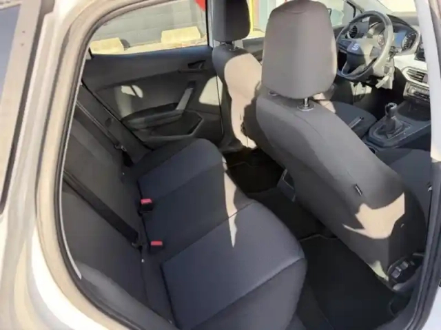 Seat Ibiza 1.0 tsi 95ch copa — photo 9
