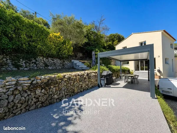 Maison 4 pièces 100 m²