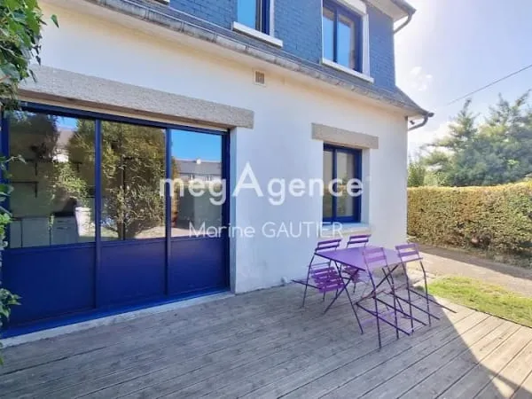 Maison 8 pièces 99 m²