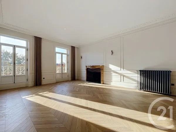 Appartement 3 pièces 94 m²