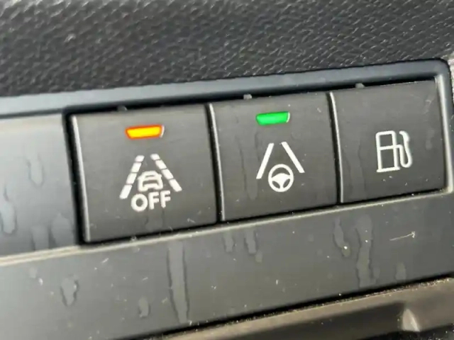 Citroën C5 Aircross hybrid 225ch shine e-eat8 — photo 14