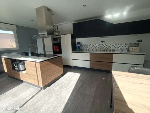 Maison 5 pièces 115m²