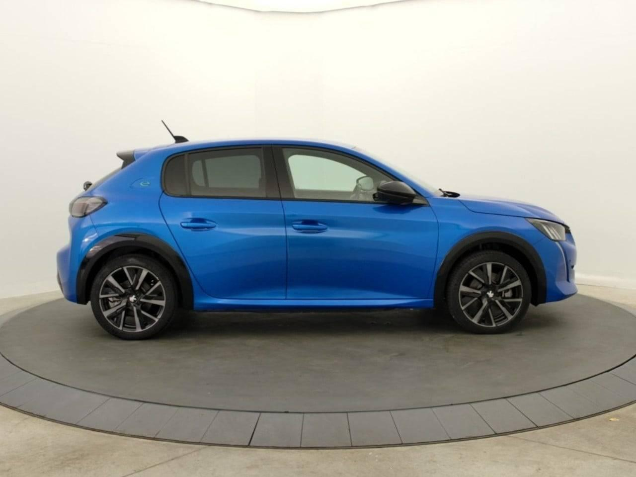 Peugeot 208 electrique 51 kwh 156ch gt — photo 4