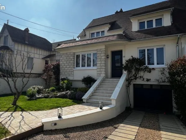 Maison 6 pièces 138 m²